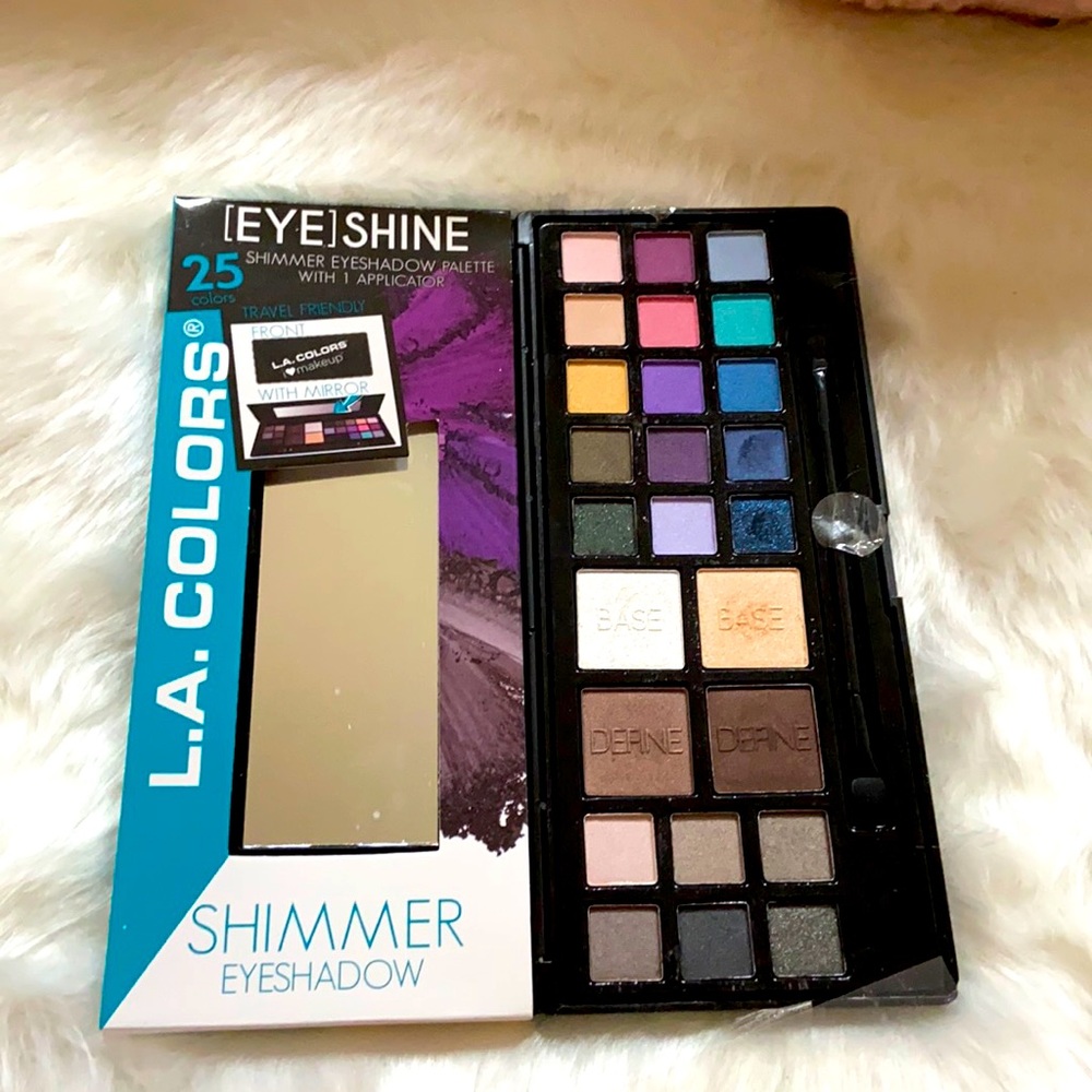 L.A colors 25 color eyeshadow palette